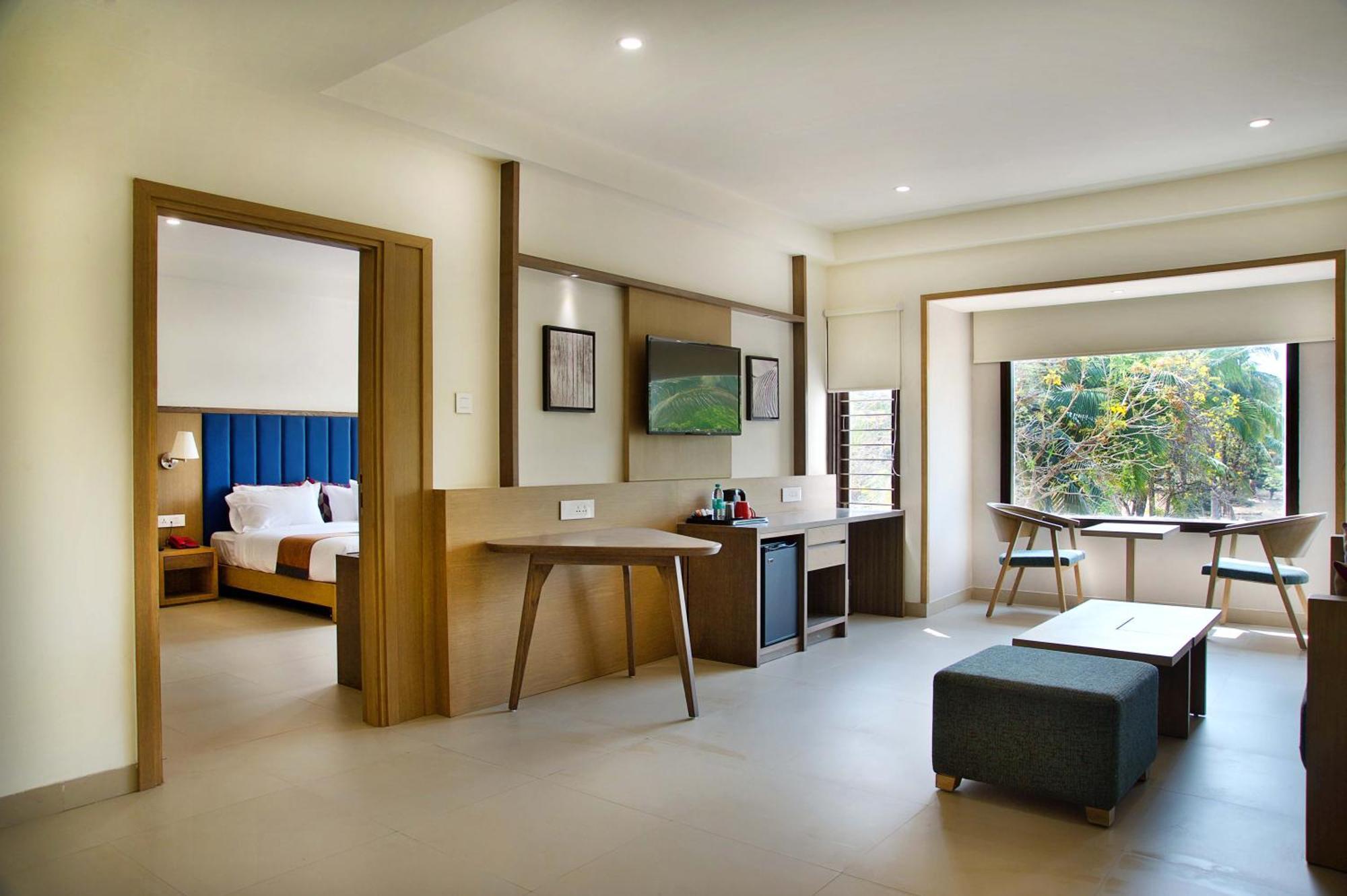 Purple Cloud Hotel Devanahalli Exterior photo